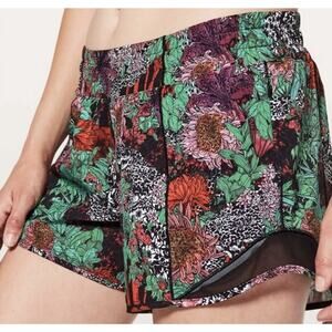 Lululemon Choose A Side Reversible Hot Pink Tropical Shorts 3” Inseam Size 4